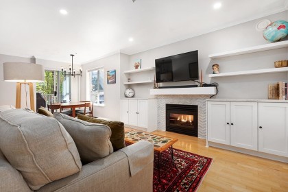 Photo 6 at 203 - 3235 W 4th Avenue, Kitsilano, Vancouver West