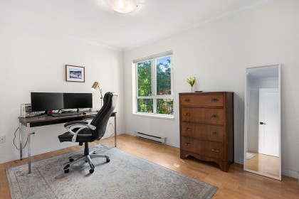 Photo 7 at 203 - 3235 W 4th Avenue, Kitsilano, Vancouver West