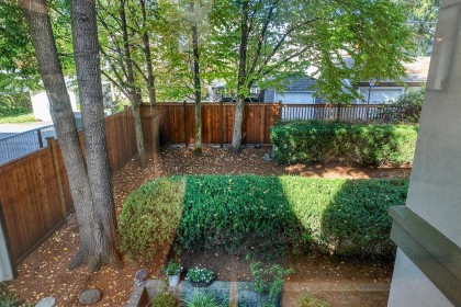 Photo 11 at 203 - 3235 W 4th Avenue, Kitsilano, Vancouver West