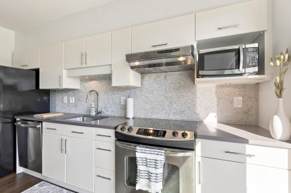 Photo 8 at 406 - 1688 Cypress Street, Kitsilano, Vancouver West
