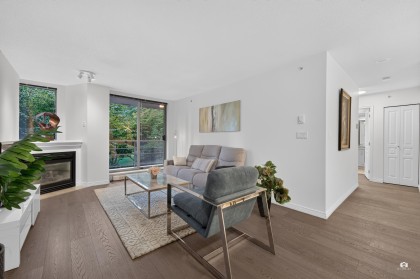 Photo 2 at 202 - 5639 Hampton Place, University VW, Vancouver West