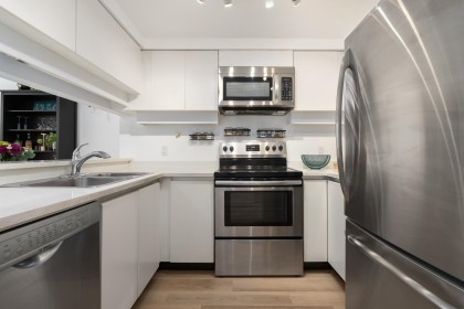 Photo 5 at 807 - 1238 Melville Street, Coal Harbour, Vancouver West
