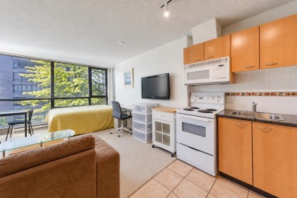 Photo 4 at 403 - 1367 Alberni Street, West End VW, Vancouver West
