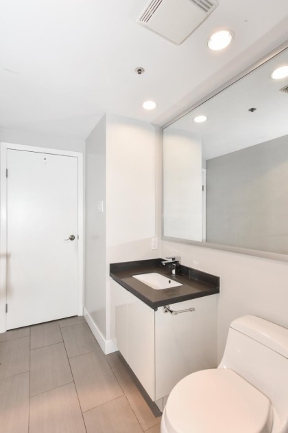 Photo 27 at 503 - 1008 Beach Avenue, Yaletown, Vancouver West
