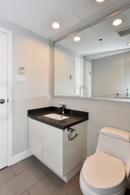 Photo 31 at 503 - 1008 Beach Avenue, Yaletown, Vancouver West