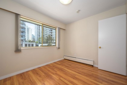 Photo 22 at 302 - 1345 Chesterfield Avenue, Central Lonsdale, North Vancouver
