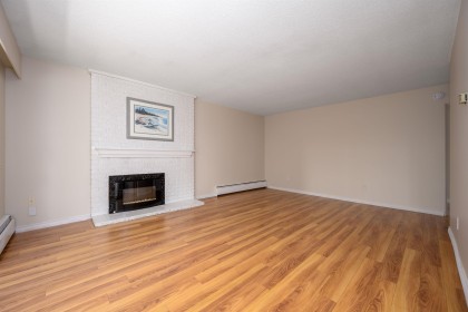 Photo 5 at 302 - 1345 Chesterfield Avenue, Central Lonsdale, North Vancouver