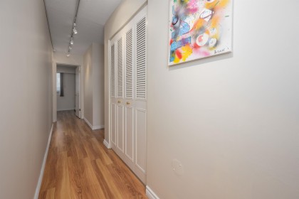 Photo 24 at 302 - 1345 Chesterfield Avenue, Central Lonsdale, North Vancouver