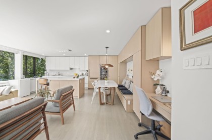 Photo 4 at 817 - 1445 Marpole Avenue, Fairview VW, Vancouver West