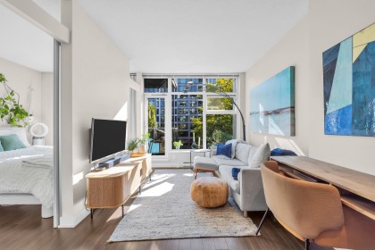 Photo 2 at 317 - 1777 W 7th Avenue, Fairview VW, Vancouver West