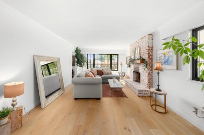 Photo 6 at 626 E 13th Street, Boulevard, North Vancouver