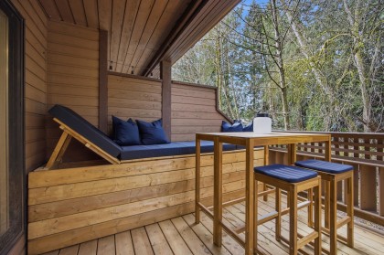 Photo 1 at 3321 Mountain Highway, Lynn Valley, North Vancouver