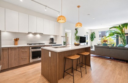 Photo 1 at 105 - 625 E 3rd Street, Lower Lonsdale, North Vancouver