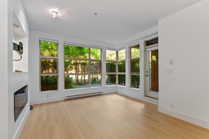 Photo 2 at 208 - 3606 Aldercrest Drive, Roche Point, North Vancouver