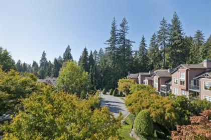 Photo 26 at 201 - 1140 Strathaven Drive, Northlands, North Vancouver