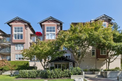 Photo 1 at 201 - 1140 Strathaven Drive, Northlands, North Vancouver