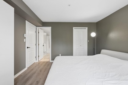 Photo 19 at 201 - 1140 Strathaven Drive, Northlands, North Vancouver