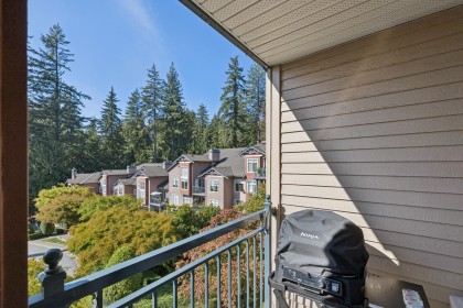 Photo 25 at 201 - 1140 Strathaven Drive, Northlands, North Vancouver