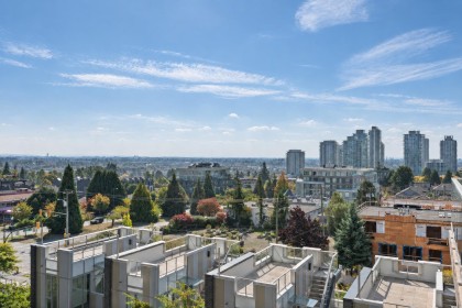 Photo 17 at 602 - 7418 Paulson Street, South Cambie, Vancouver West