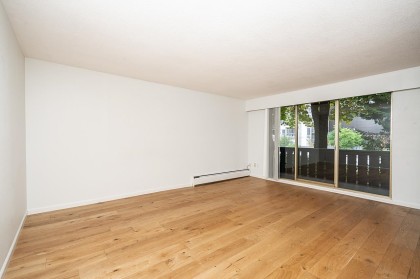 Photo 11 at 106 - 235 E 13th Street, Central Lonsdale, North Vancouver