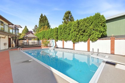 Photo 2 at 4148 Fairway Place, Dollarton, North Vancouver