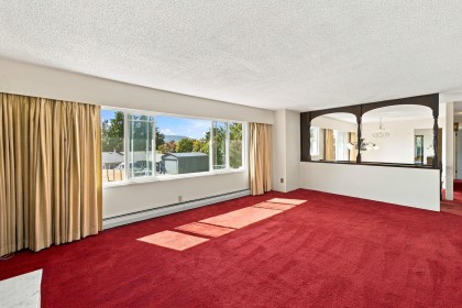 Photo 7 at 4148 Fairway Place, Dollarton, North Vancouver