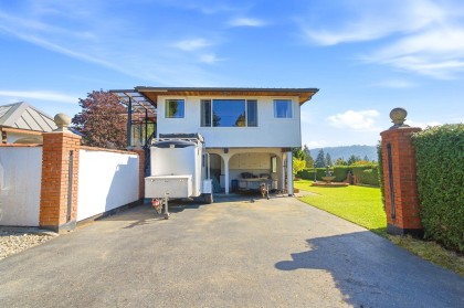 Photo 36 at 4148 Fairway Place, Dollarton, North Vancouver