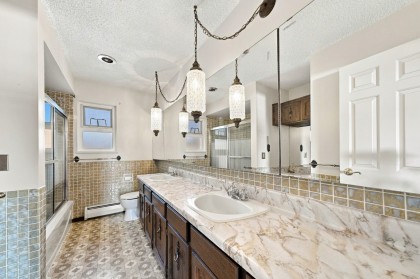 Photo 21 at 4148 Fairway Place, Dollarton, North Vancouver