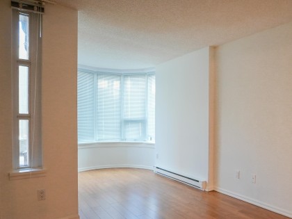 Photo 5 at 101 - 1845 Robson Street, West End VW, Vancouver West