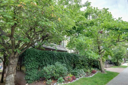 Photo 21 at 205 - 1535 Chesterfield Avenue, Central Lonsdale, North Vancouver