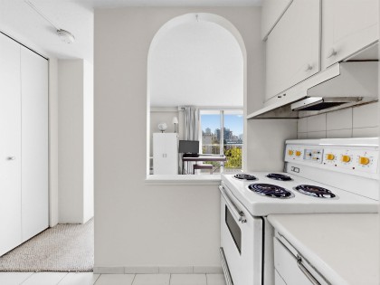 Photo 9 at 906 - 1251 Cardero Street, West End VW, Vancouver West