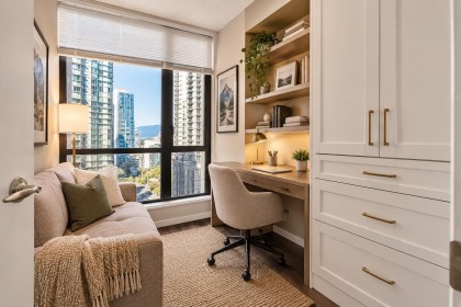 Photo 14 at 607 - 1239 W Georgia Street, Coal Harbour, Vancouver West