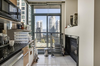 Photo 18 at 607 - 1239 W Georgia Street, Coal Harbour, Vancouver West