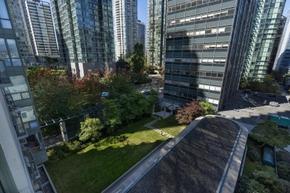 Photo 31 at 607 - 1239 W Georgia Street, Coal Harbour, Vancouver West