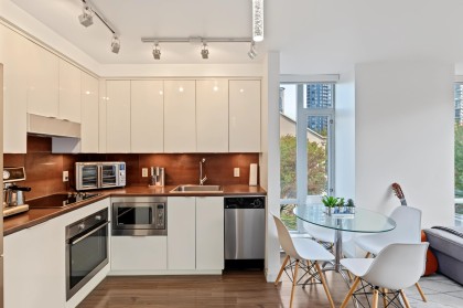 Photo 9 at 315 - 161 W Georgia Street, Downtown VW, Vancouver West