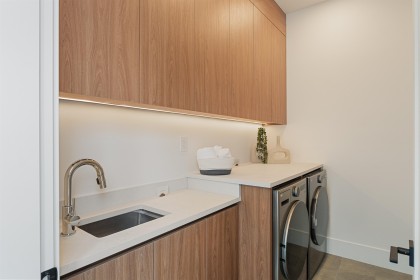 Photo 19 at 948 W 57th Avenue, South Cambie, Vancouver West