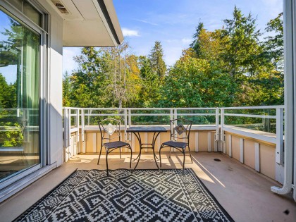 Photo 11 at 521 - 3629 Deercrest Drive, Roche Point, North Vancouver