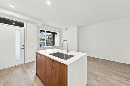 Photo 11 at 102 - 956 Lytton Street, Windsor Park NV, North Vancouver