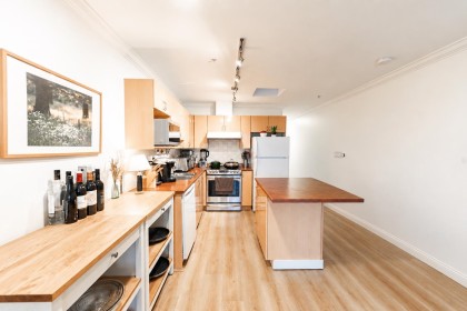 Photo 12 at 406 - 5629 Dunbar Street, Dunbar, Vancouver West