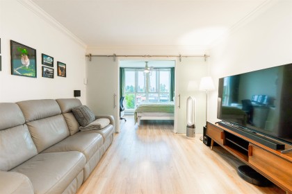 Photo 4 at 406 - 5629 Dunbar Street, Dunbar, Vancouver West