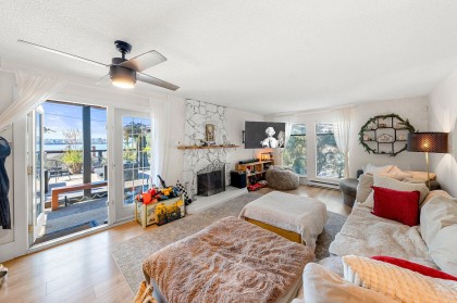 Photo 10 at 140-142 St. Patricks Avenue, Lower Lonsdale, North Vancouver