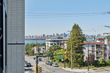 Photo 22 at 321 - 422 E 3rd Street, Lower Lonsdale, North Vancouver