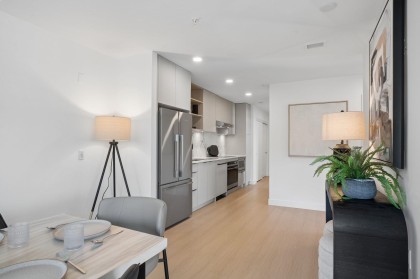 Photo 10 at 321 - 422 E 3rd Street, Lower Lonsdale, North Vancouver