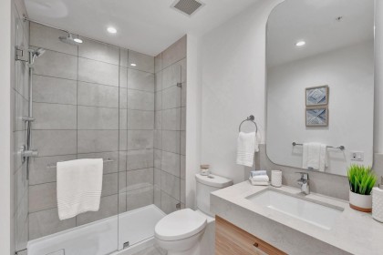 Photo 11 at 105 - 2325 Emery Court, Lynn Valley, North Vancouver