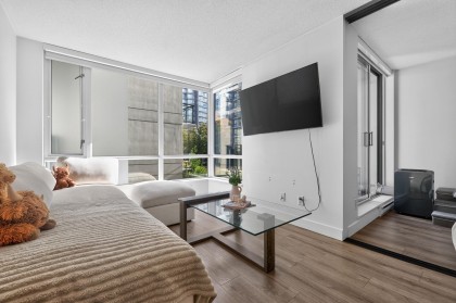 Photo 2 at 312 - 1082 Seymour Street, Downtown VW, Vancouver West