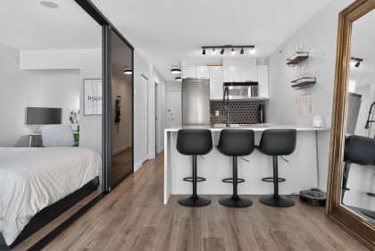 Photo 7 at 312 - 1082 Seymour Street, Downtown VW, Vancouver West