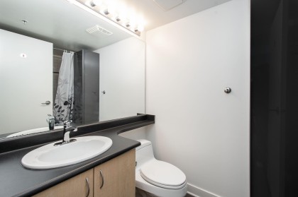 Photo 14 at 202 - 1688 Robson Street, West End VW, Vancouver West