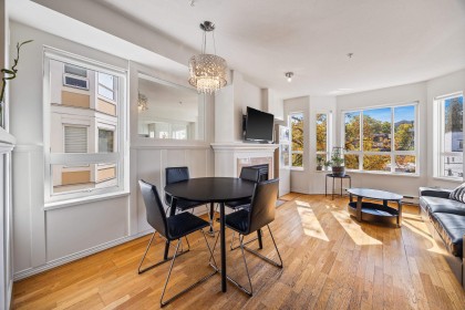 Photo 4 at 316 - 2565 W Broadway Street, Kitsilano, Vancouver West
