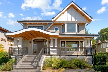 Photo 1 at 2051 W King Edward Avenue, Shaughnessy, Vancouver West