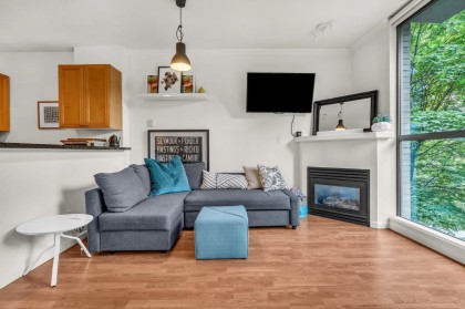 Photo 20 at 307 - 928 W Richards Street, Yaletown, Vancouver West